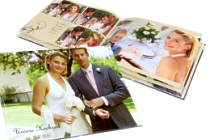 Beispiel mehrere Hochzeitsfotobuch mit Cover